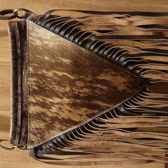 Turkey Creek Designs. Hand Made in Texas. Leather/fur/ fringe bag. - Picture 3 of 15